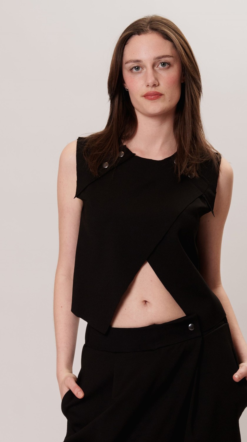 MOLLI VEST