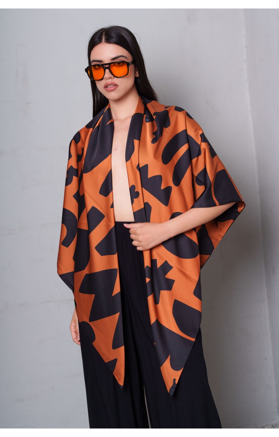 CN LOGO CLAY SCARF