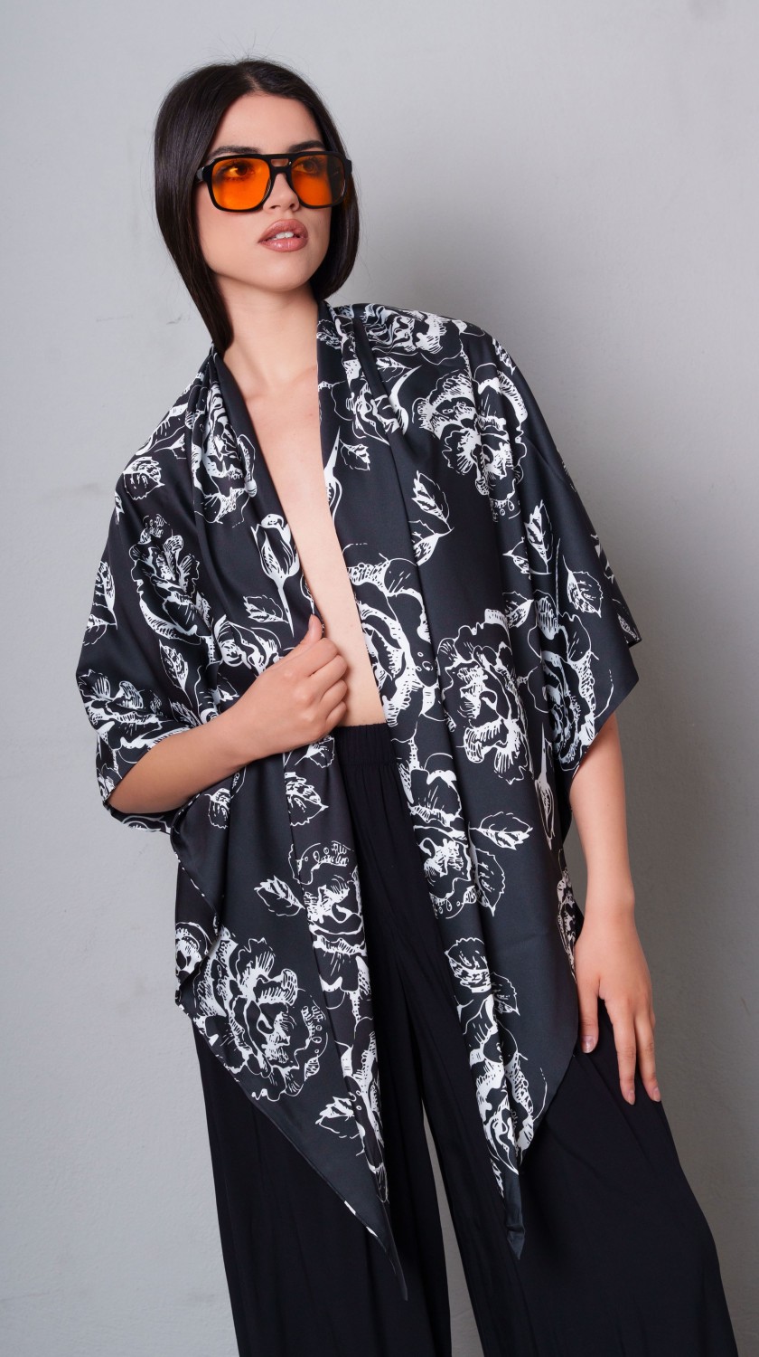 CN LOGO FLOWER SCARF