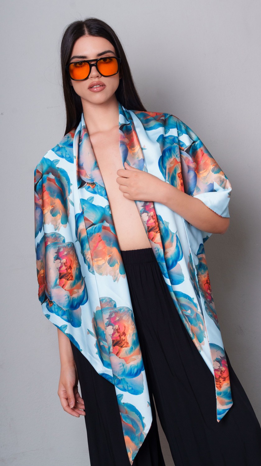 CN LOGO FLOWER SCARF